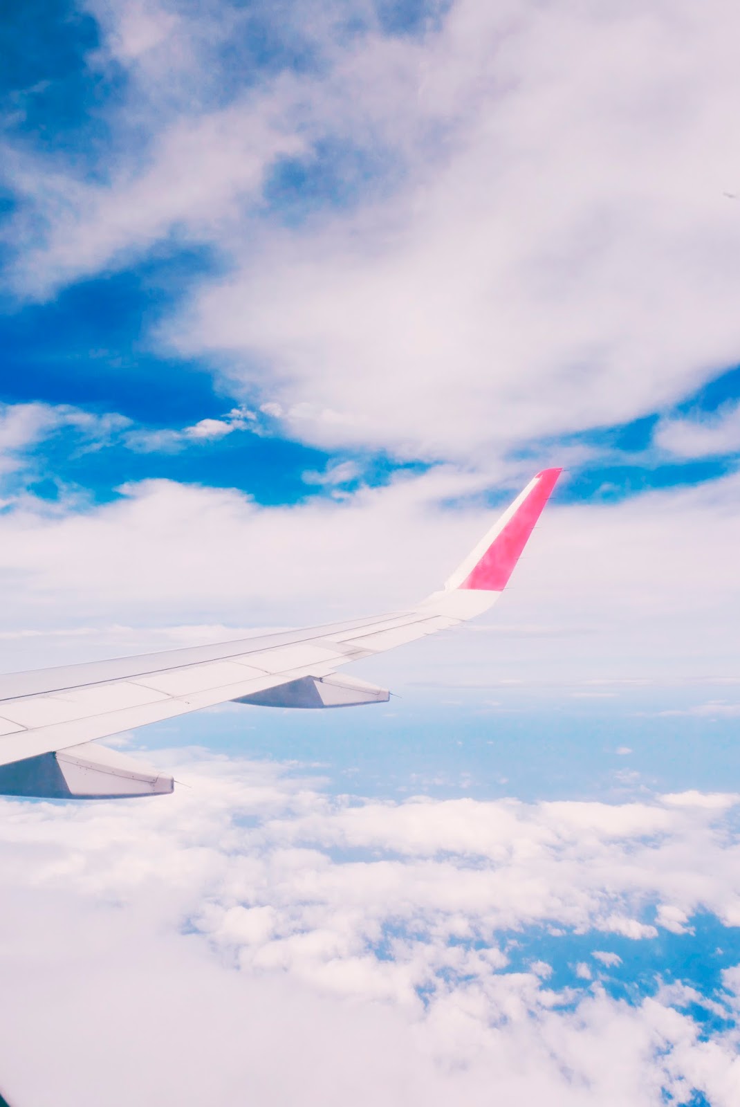 ‘Mbak, Selimutnya Boleh Dibawa Pulang?’ dan Jawaban atas 13 Pertanyaan Lainnya di Pesawat