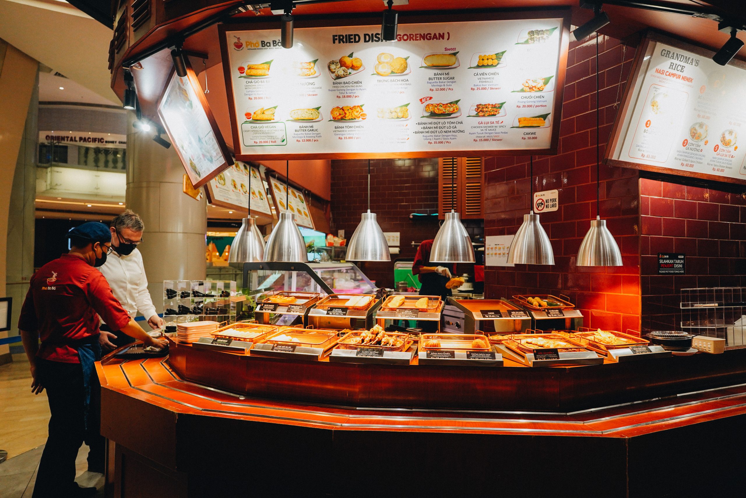 Pho Ba Ba, Lotte Kuningan