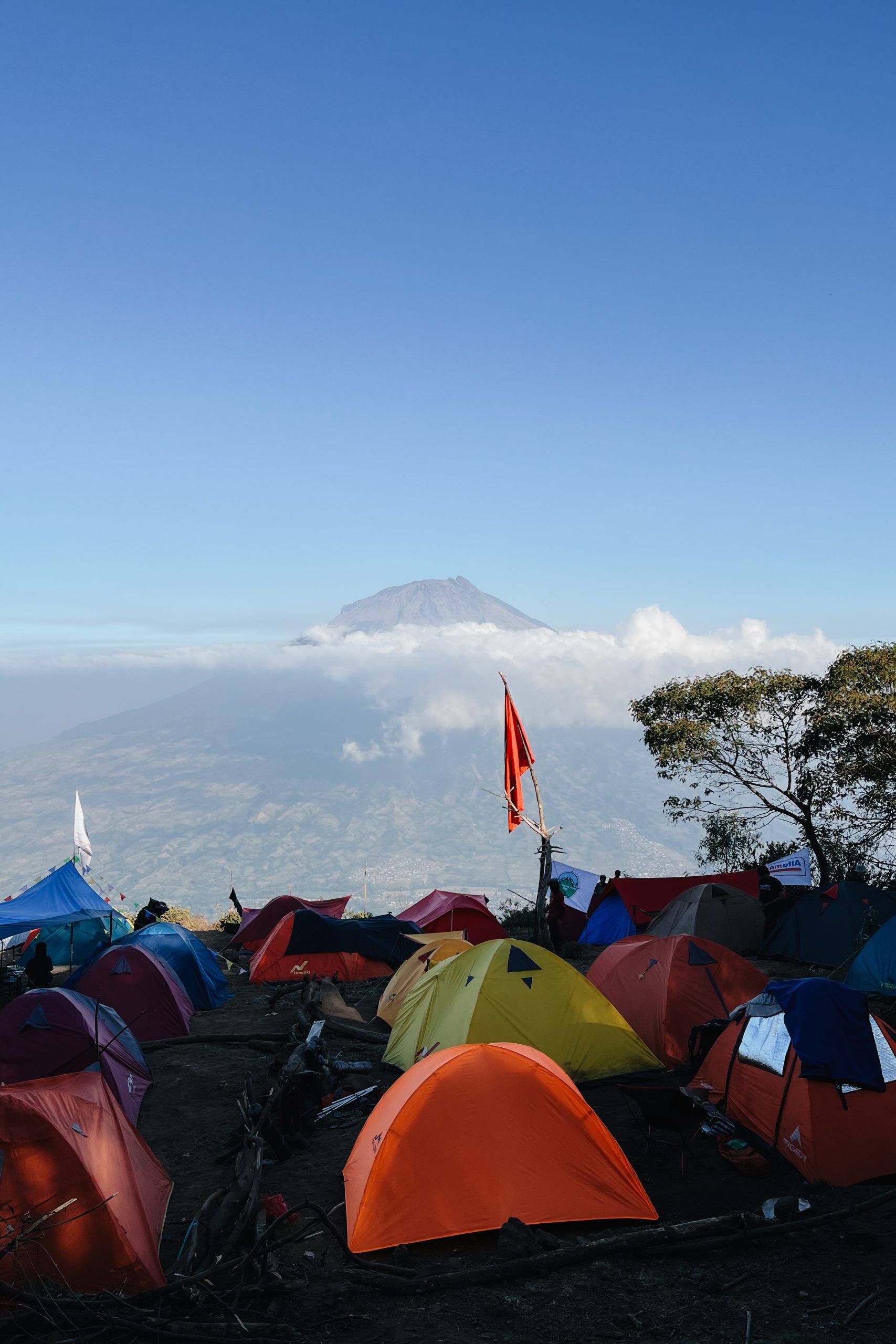 Mount Sindoro Hiking Experience, Gunung Sindoro, Jawa Tengah, Indonesia